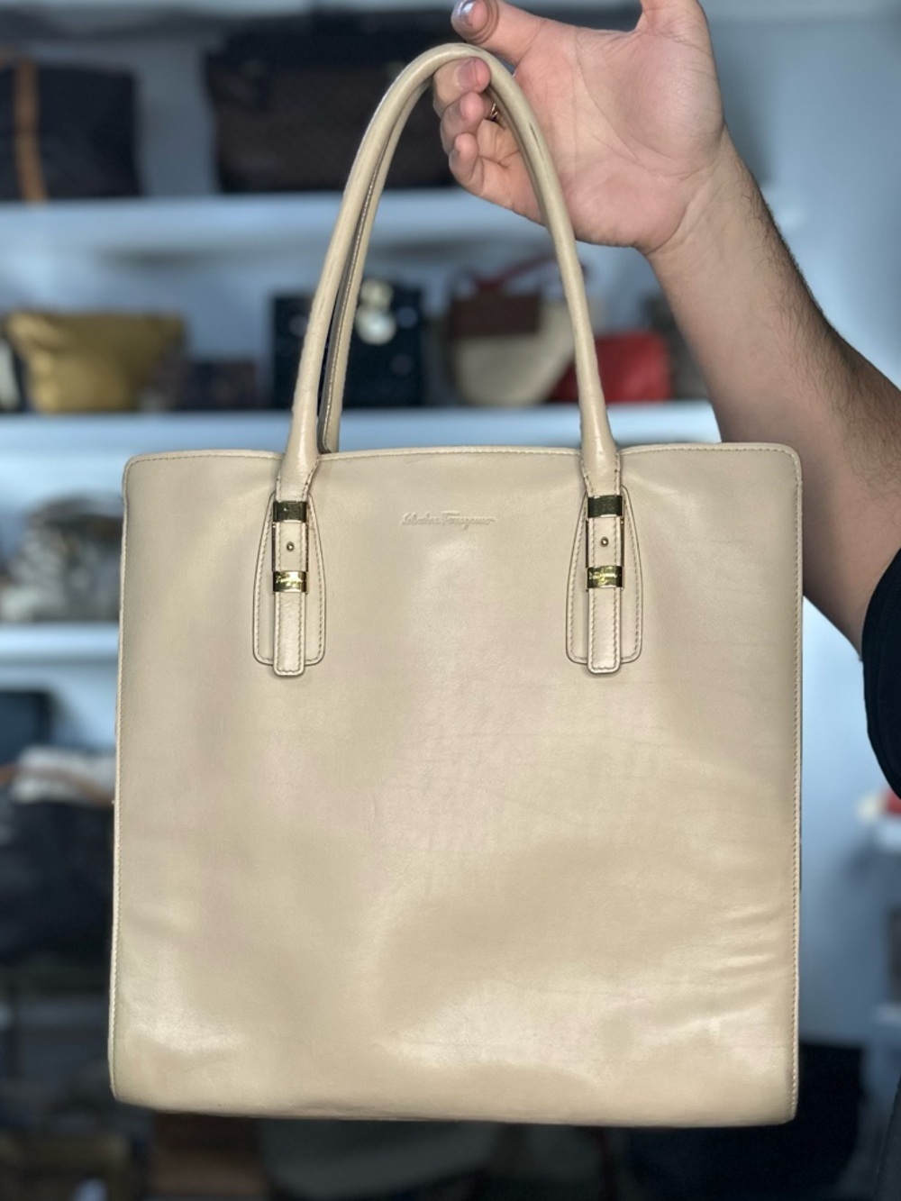 FERRAGAMO LEATHER TOTE